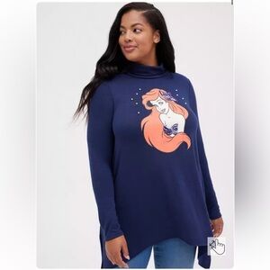 Torrid 00x 10 Mock Neck Top with Pearls - Disney Little Mermaid Ariel M/L